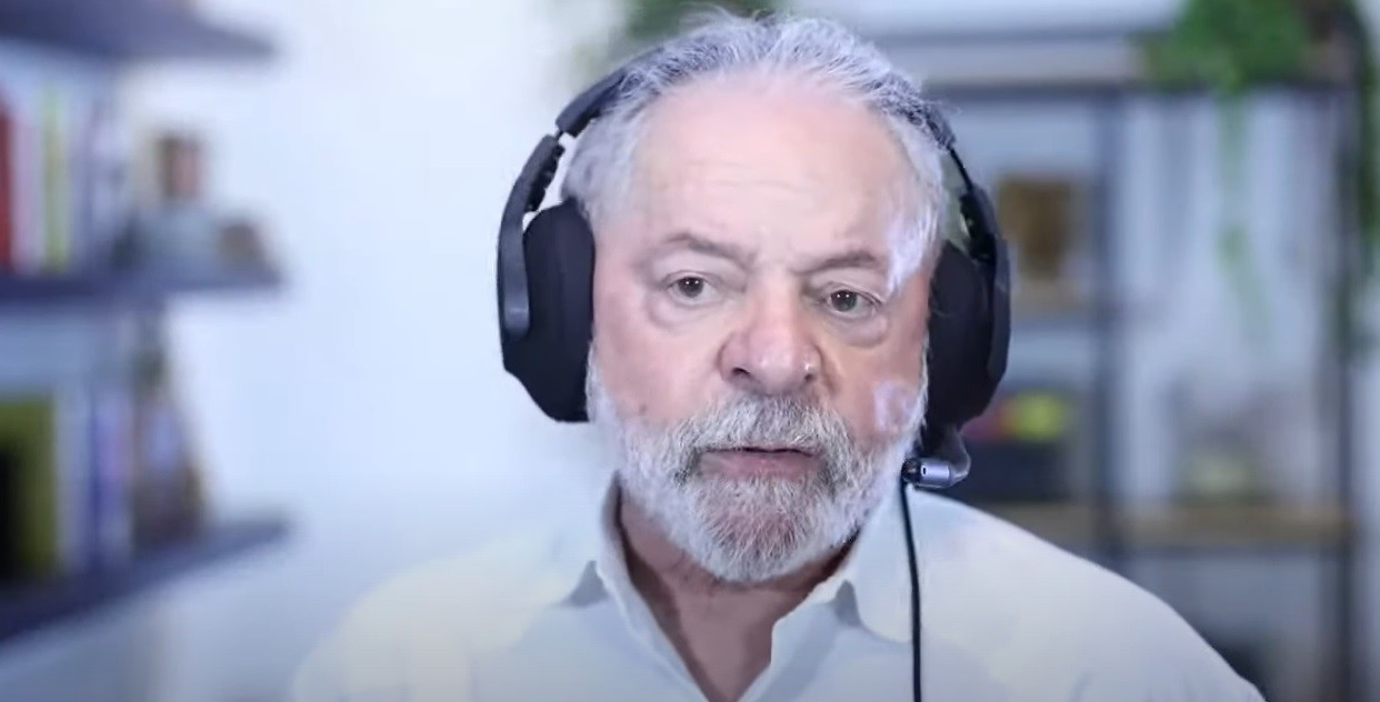 Ex-presidente Lula (PT) concede entrevista a rádio do Rio e Janeiro