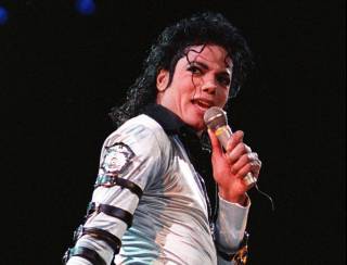 Filhos de Michael Jackson são impedidos de acessar herança