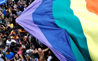 IBGE divulga 1º levantamento sobre homossexuais e bissexuais no Brasil